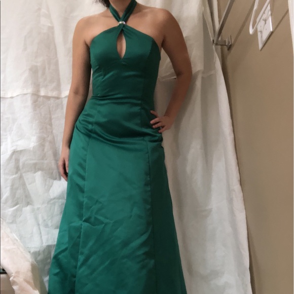 Emerald green Evening gown, halter top diamond A - Picture 5 of 8